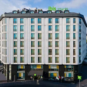 ***** Otel Ibis Styles Merter Türkiye